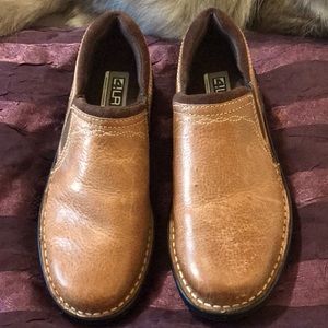 🐝BN ARIAT PECAN LOAFERS 6B🔥